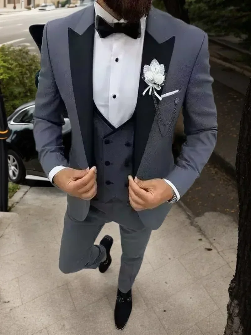 

Men's Tuxedo Suits 3 Piece Blazer Vest and Pants Slim Fit Business Suit Tuxedo Suits for Wedding Prom Evening Party Male Suit
