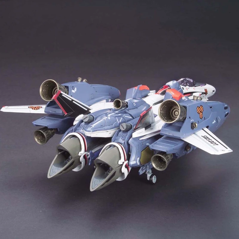 バンダイオリジナル スーパータイムフォートレス アセンブリ 1-72 VF-25F スーパーメシヤ 初期型女性機体 アニメアクションフィギュア組み立て玩具