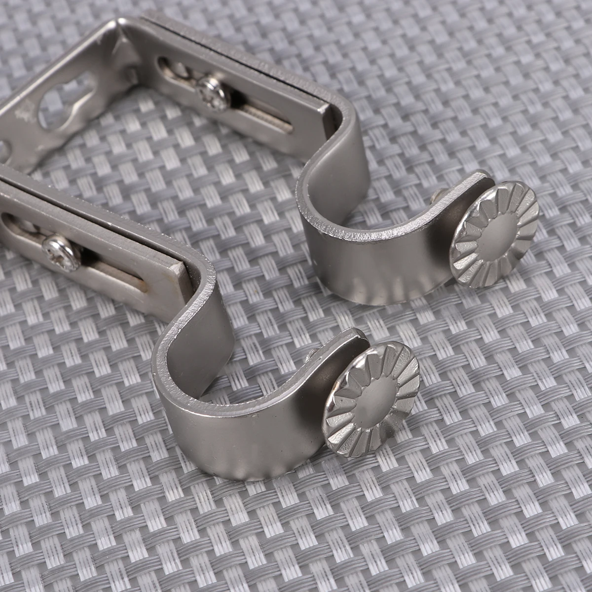 

2 Pcs Rod Bracket Heavy Duty Iron for Diameter 18 Drapery Rod Bracket to 22mm Easy Installation Suitable House Decoration