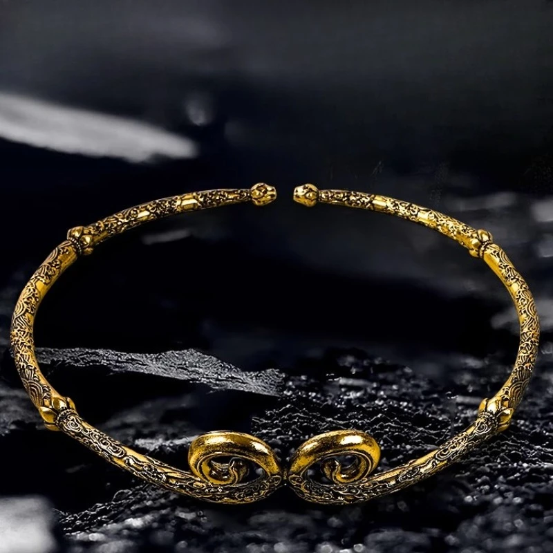 

Black Monkey Tight Hoop Headband Ring Gold Hoop Stick Gold Hoop Ring Headdress Set