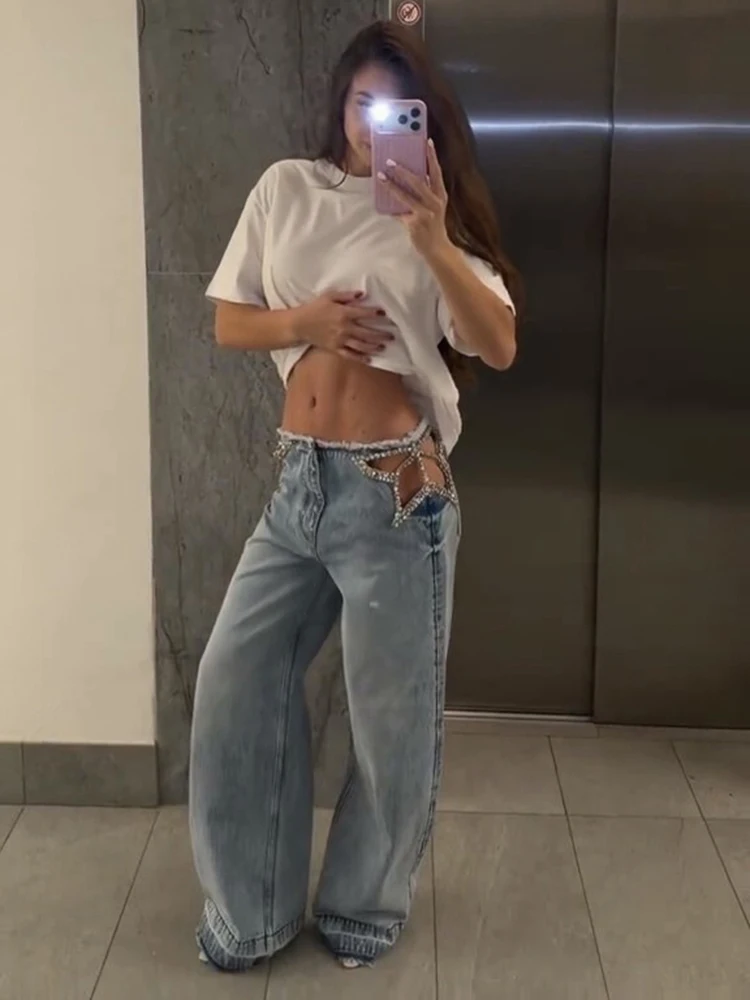 

Low-Rise Raw Hem Rhinestone Star Cut-Out Jeans Baggy Wide Leg 2026 Summer Chic Women Denim Pants Causal Versatile Lady Bottoms