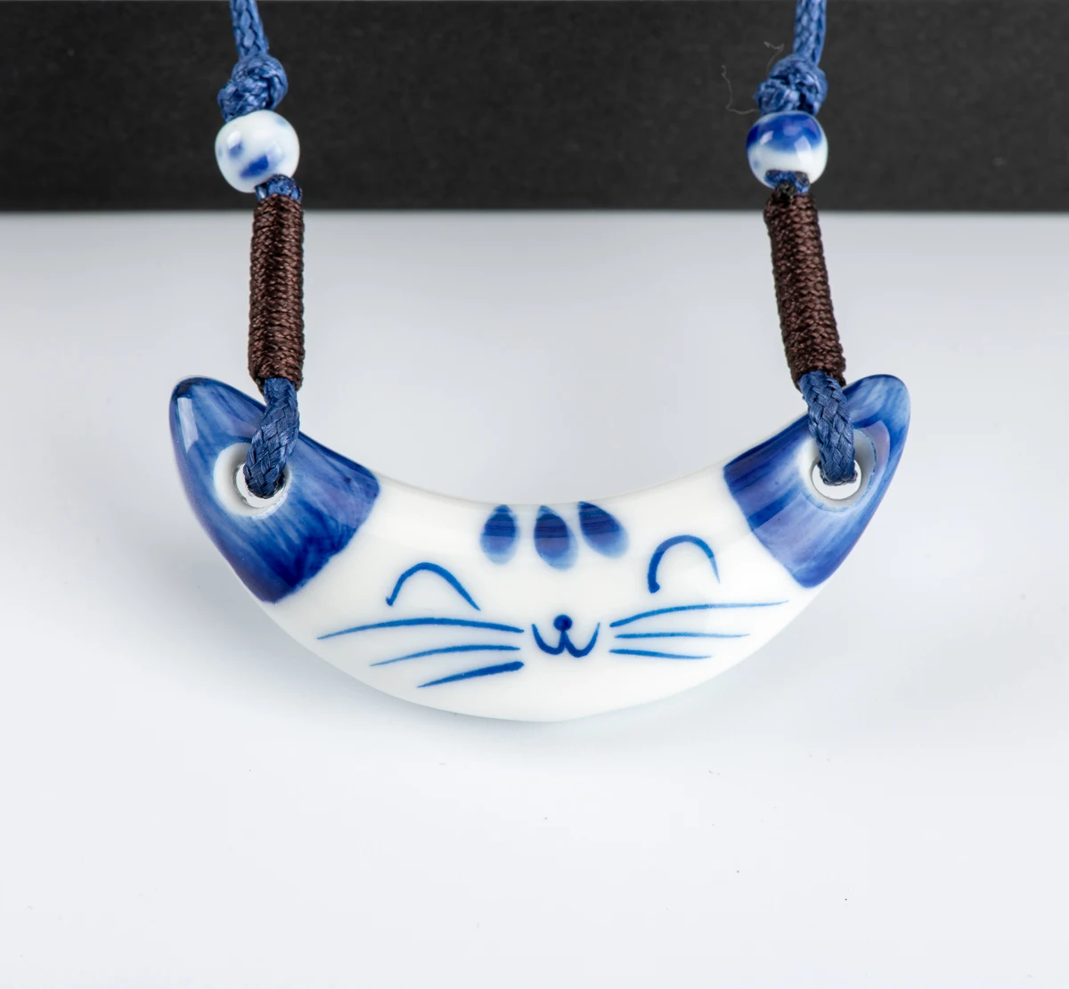 Jingdezhen Ceramic Cat Pendants Women\'s Ceramics Necklace Cartoon Animal Pendant For Gift Girl Drop Shipping #XN266