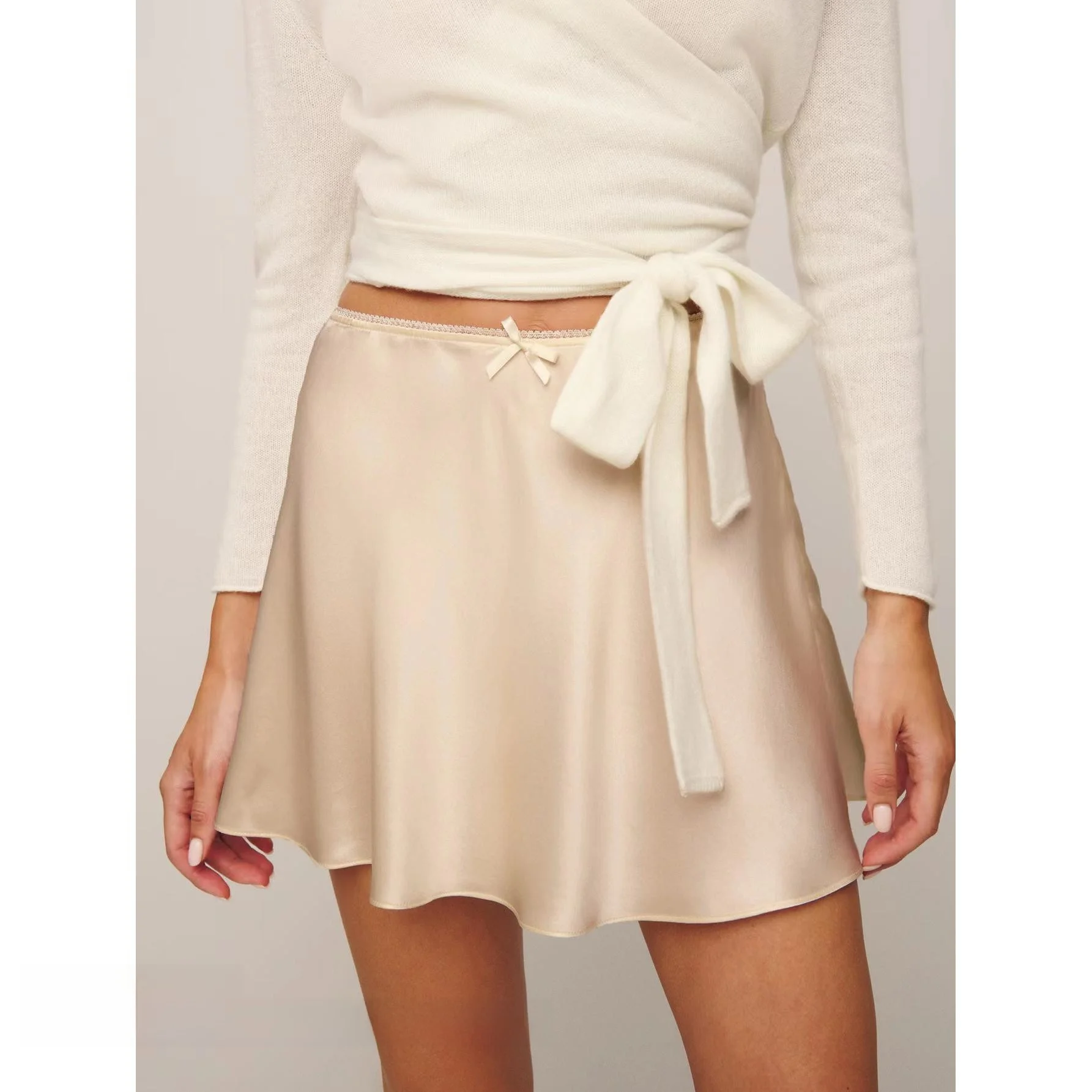 

Атласная юбка с высокой талией, однотонная юбка, юбка-зонтик Sweet Sle, дизайн с узлом, силуэт трапециевидной формы