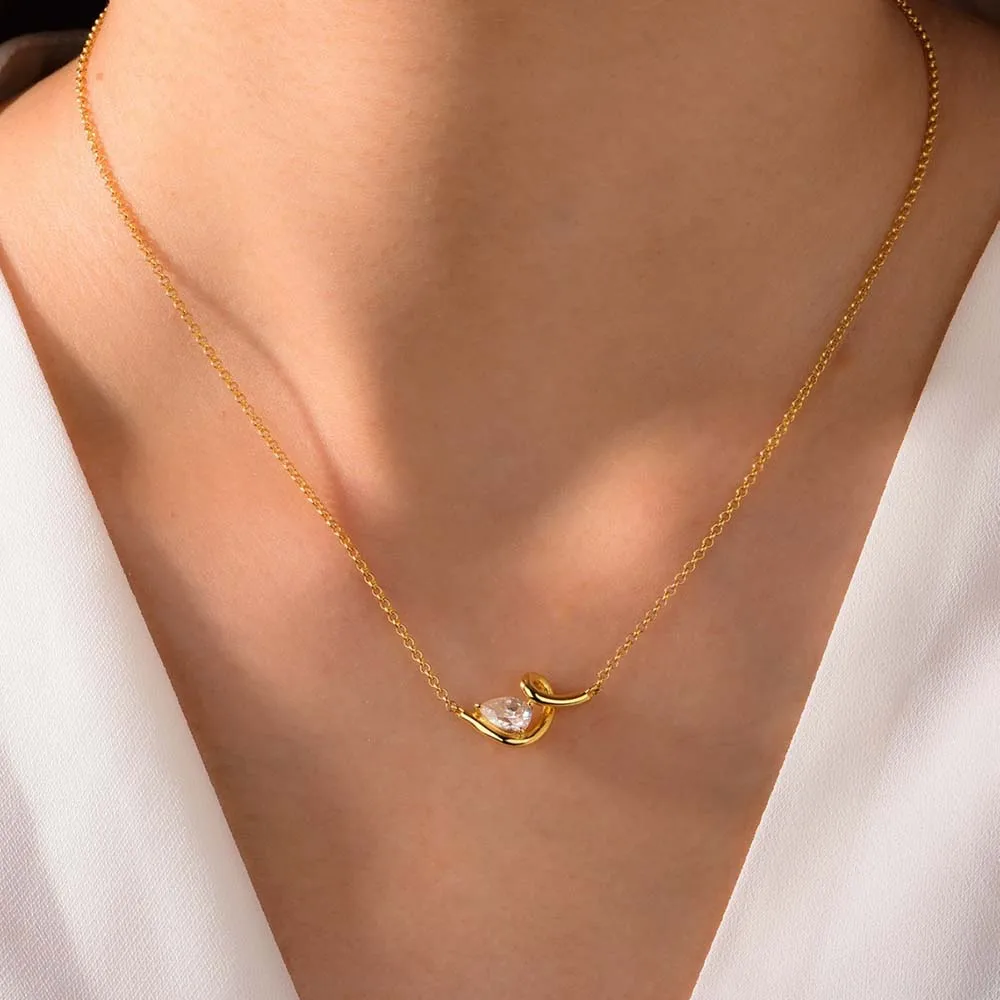

Pear Cut Moissanite Necklace Creative Design S925 Silver 18K Gold Plated Pendant Neck Chain GRA Certified Wedding Fine Jewelry