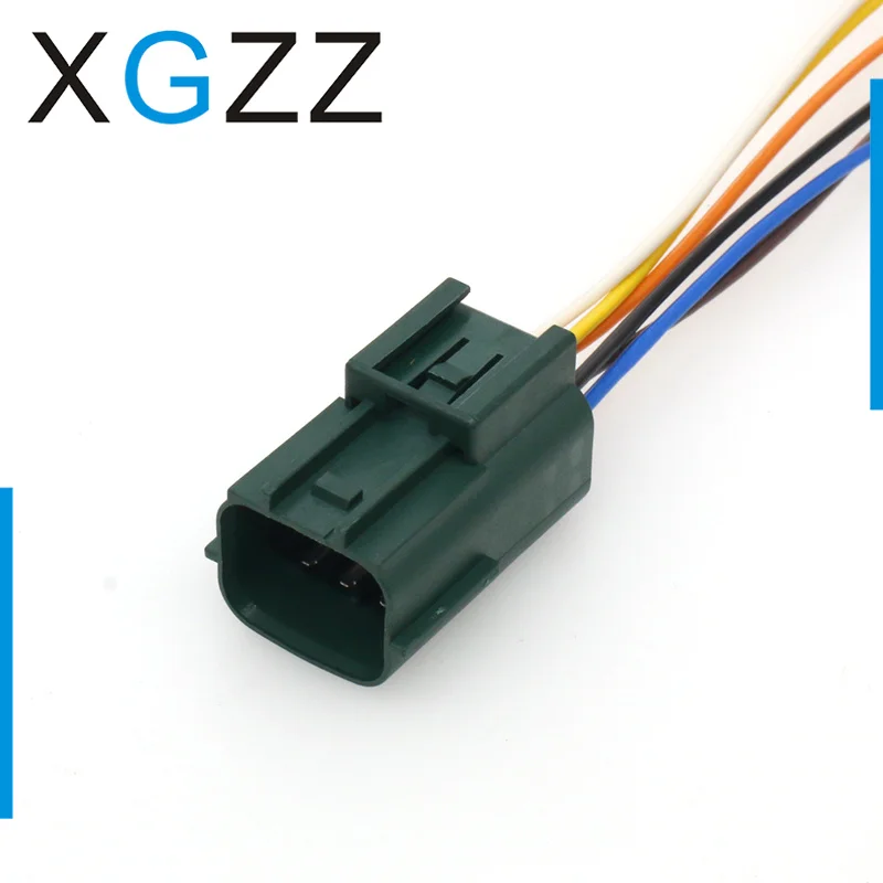 6181-0511/6189-0766/6189-1102  Suitable for Nissan Sylphy, Yida, Qida, Liwei, Junyi, door lifter motor plug harness 15cm