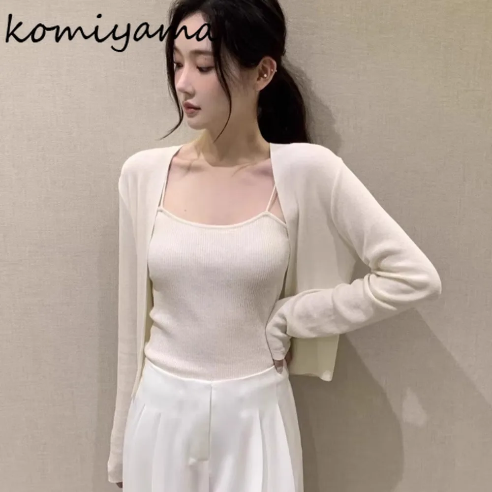 

V-neck Long Sleeve Cardigan 2025 Woman Clothes Knit Cardigans Temperament Sweater Korean New Sueter with Bottomed Camis