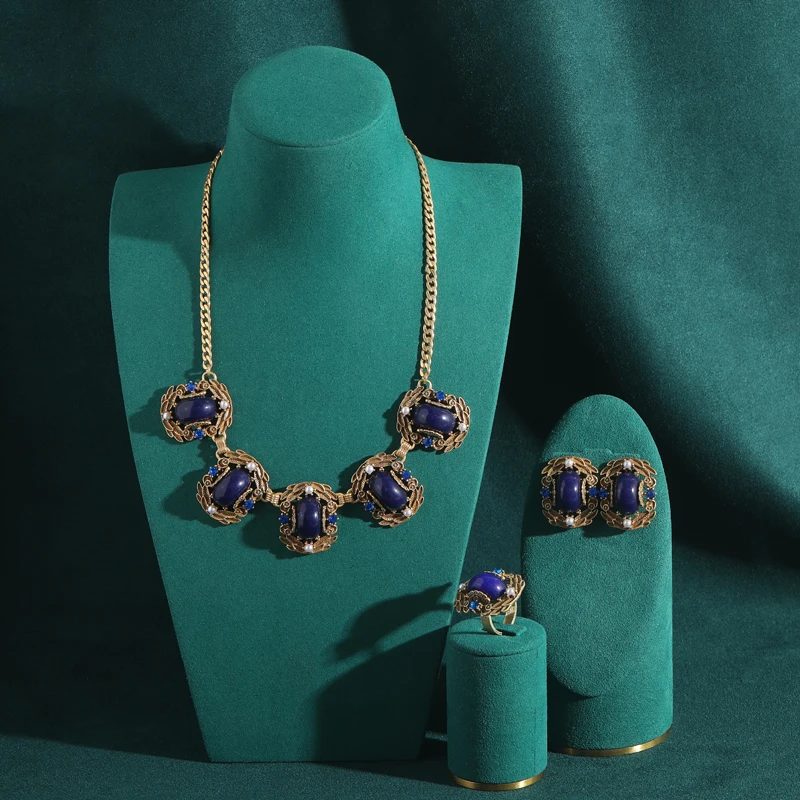 

Винтажный синий ювелирный набор: колье-чокер из натурального камня, серьги, кольцо с овальным цветком под золото, антикварные аксессуары для женщин