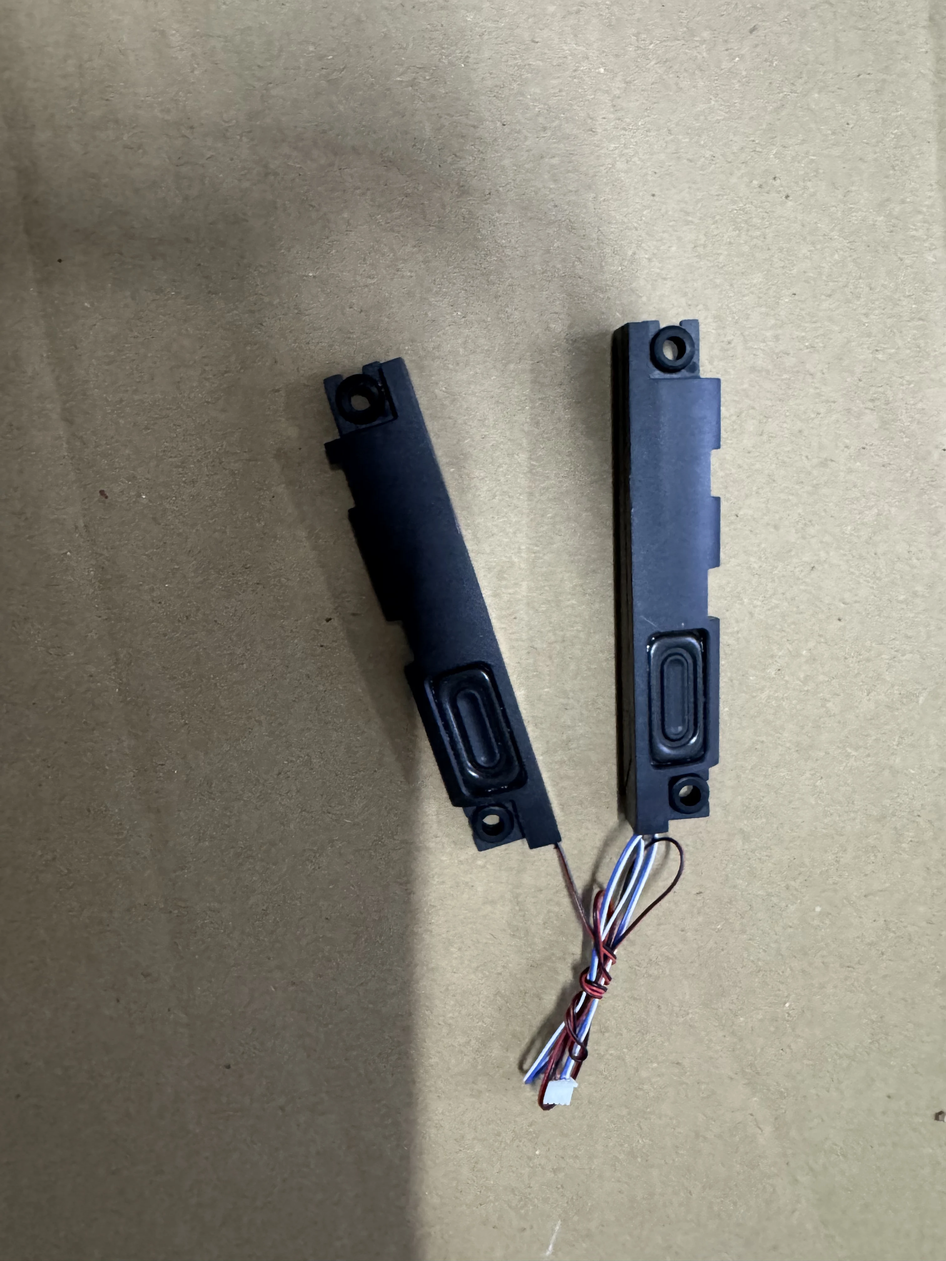 

FOR Lenovo Yoga 520-14IKB Speakers, Speakers, Audio 5SB0N24831