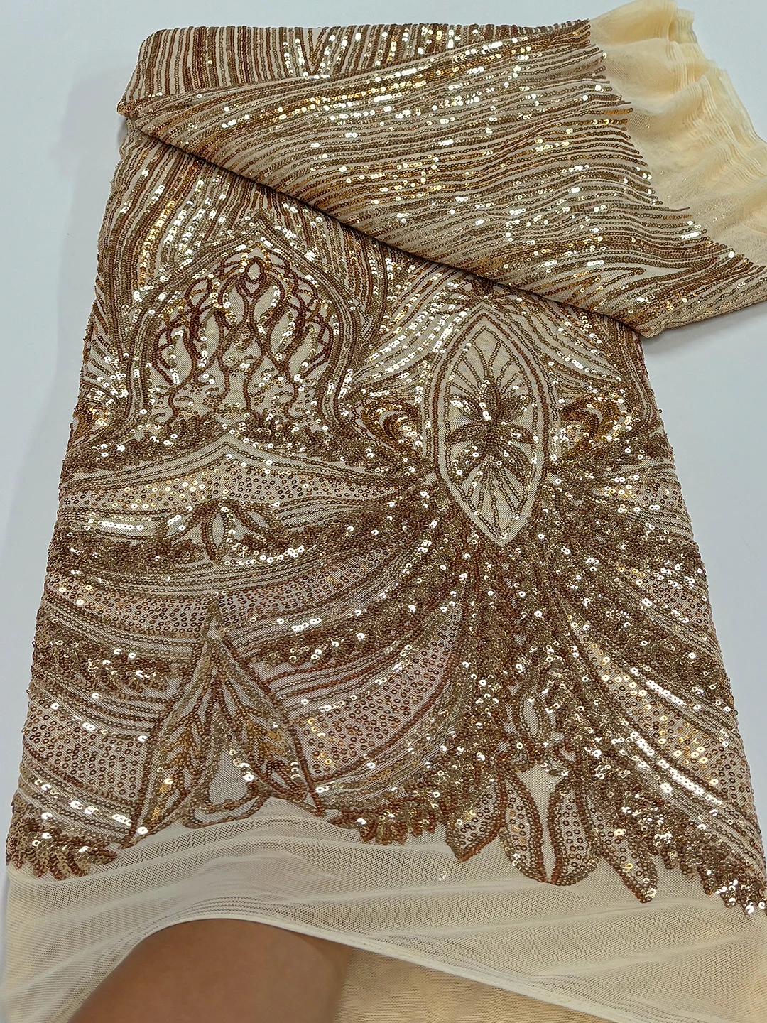 Luxury 5 Yards Newest African Tulle Sequins Embroidered French Net Lace Fabric 2024 High Quality Lace For Nigerian Wedding Dress