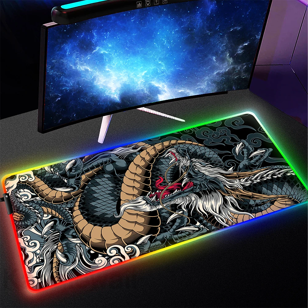 Alas Tetikus Permainan XXL Alas Tetikus Bercahaya Gaming Besar LED Jepang Alas Mouse Besar Alas Mouse Pemain Game Dragon RGB Bantalan Meja Tatakan Keyboard Berlampu Latar