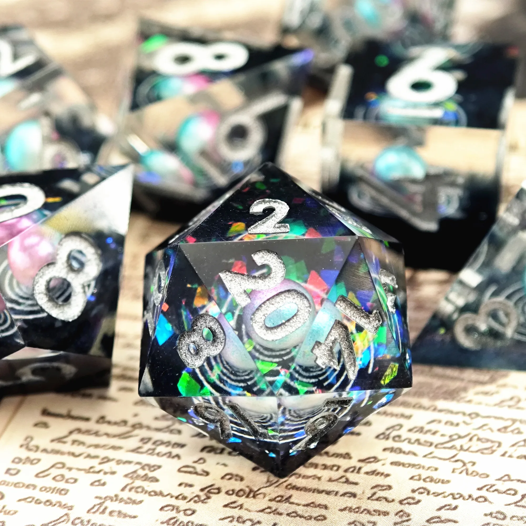 MINI PLANET DND Dice For TRPG Desktop Game Sharp Polyhedral Resin Dice Set 7pcs Suspended Planet Handmade Dice Drop Shipping