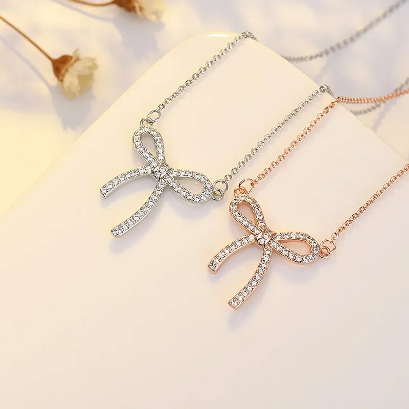 

Luxury Jewelry Women's Bowknot Starry Moon Fritillary Butterfly Necklace Trendy Clavicle Chain Accessory