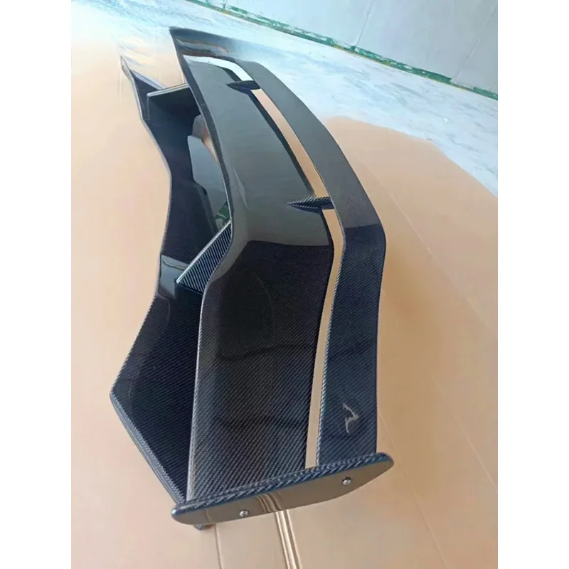 

Комплект заднего спойлера GT из карбона для Aventador LP700, внешний тюнинг