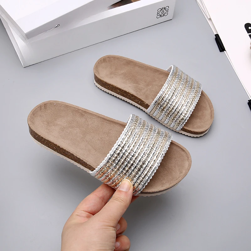 2024 New Summer Style Fashionable Comfortable Casual Breathable and Wear-resistant Thick-soled Simple Open-toe Child Slippers