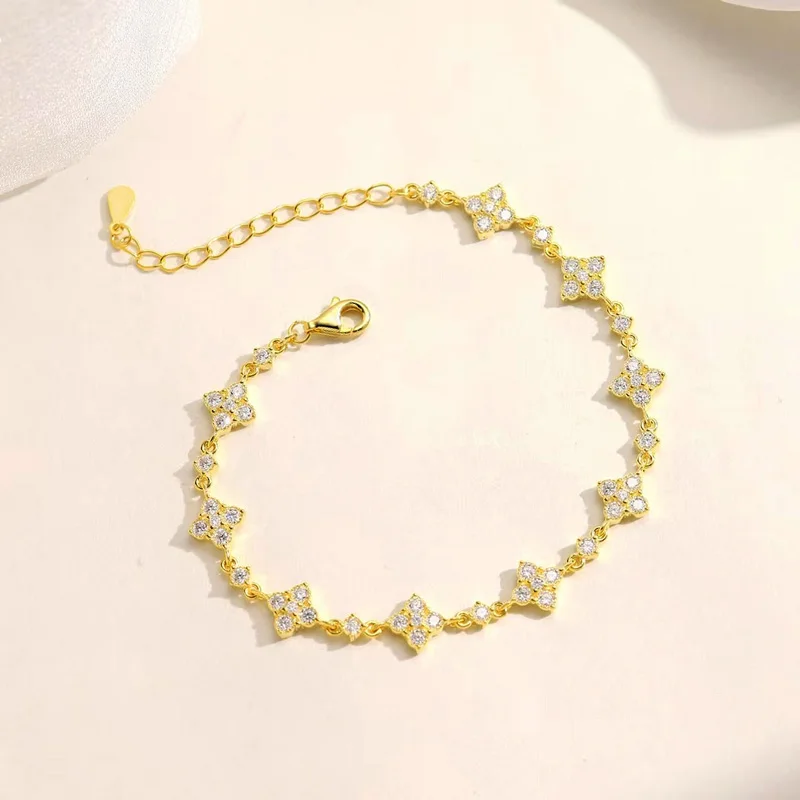 Celestinova Round D-Color 3mm 2.5mm 2mm Full Moissanite Clover Lucky Bracelet Four Leaf Flower Beaded Bracelet Women Jewelry