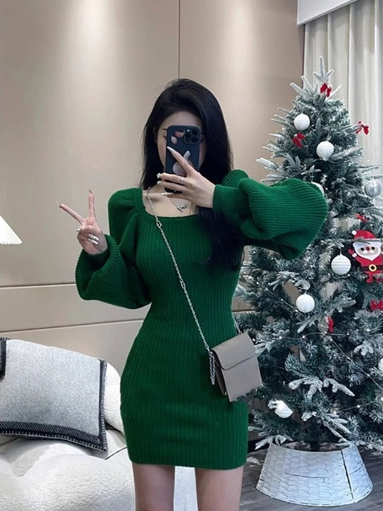 New Season Refined Niche Luxury Square Neck Knit Dress Slim Fit French Elegant Sweater Dress Cinch Waist Graceful