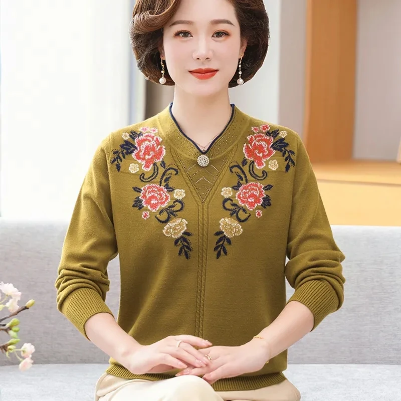 Middle-Aged Mother Cashmere Sweater Autumn Winter  Stand-Up Collar Knitwear Women Wool Pullover Elegant Embroiderd Knit Jumper