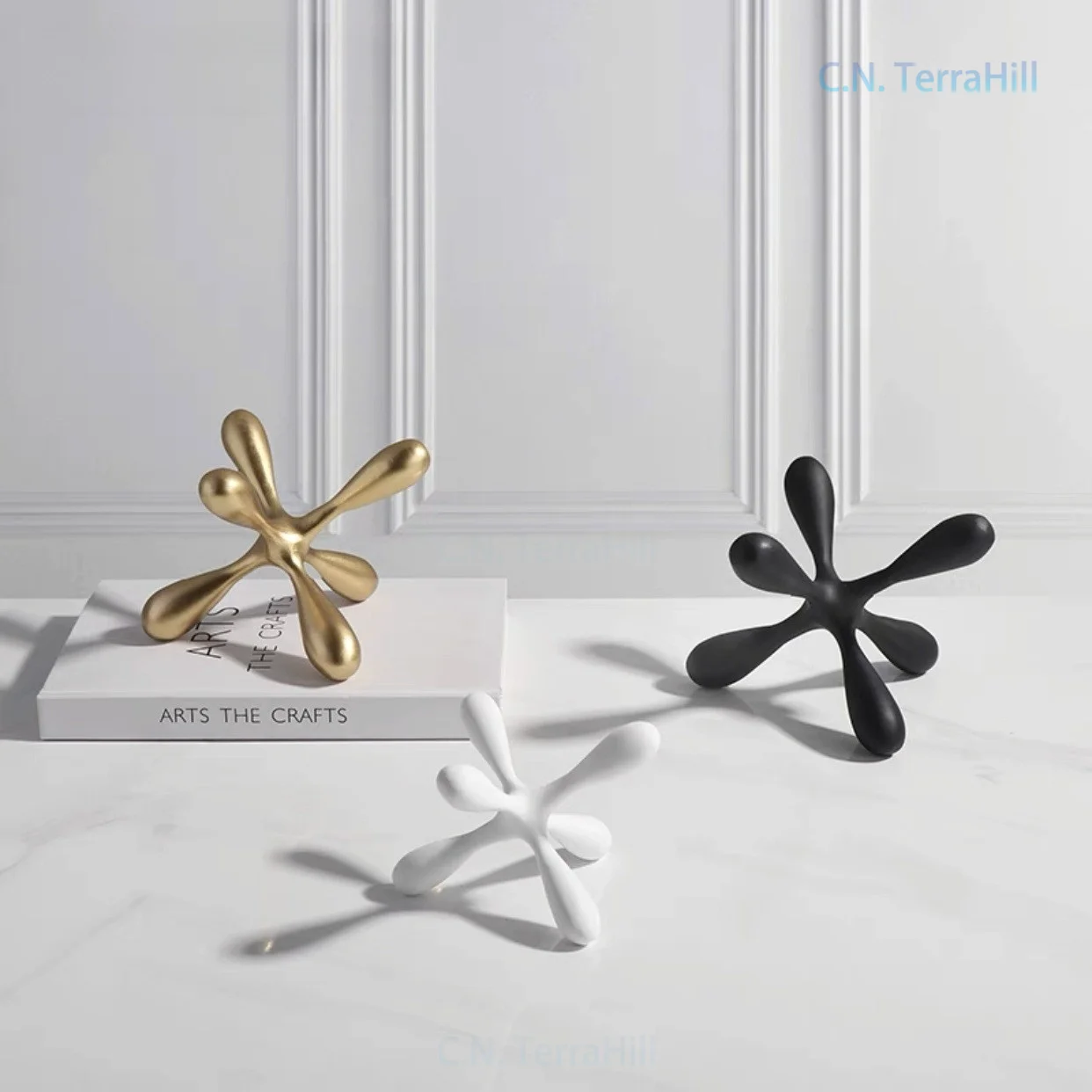 Modern Geometric Molecular Sphere Bookend Paperweight Decorative Desk Ornament for Home Office
