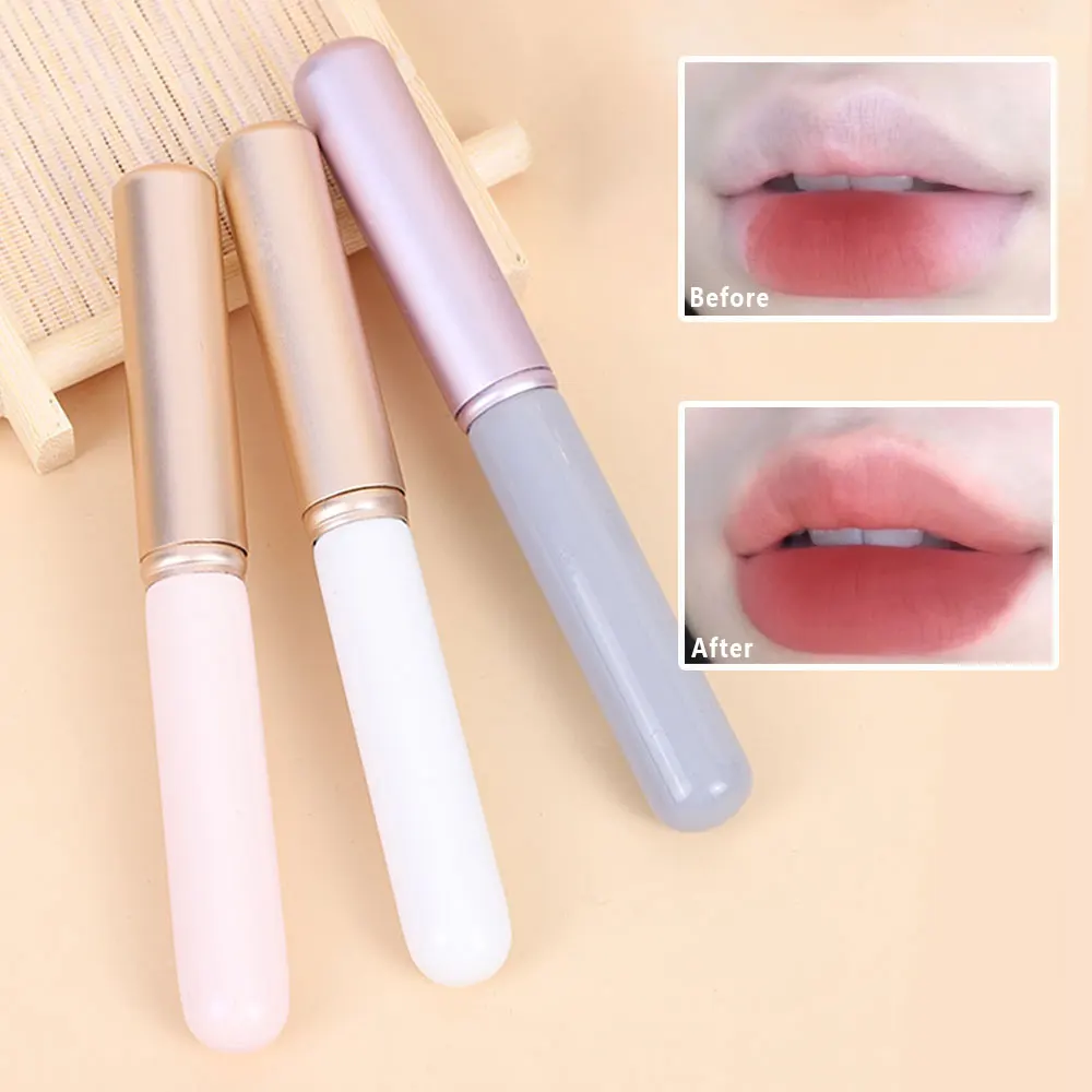 Soft lip brush Cap concealer brush like fingertip Q soft lipstick makeup brush round tip easy to apply