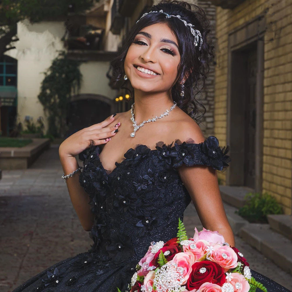 فساتين ANGELSBRIDEP أنيقة سوداء Quinceanera مشد الكرة ثوب الخرز الزهور ثلاثية الأبعاد مزينة الرسمية حفلة موسيقية عيد ميلاد الأميرة