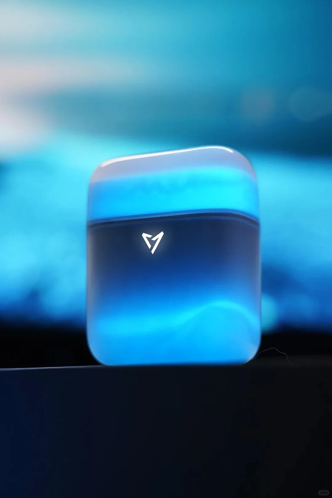 LIUP Night Light الرمال المتحركة سماعات لاسلكية AI الحد من الضوضاء مضيئة الزجاج الشفاف بلوتوث 5.4 Muisc سماعة الألعاب