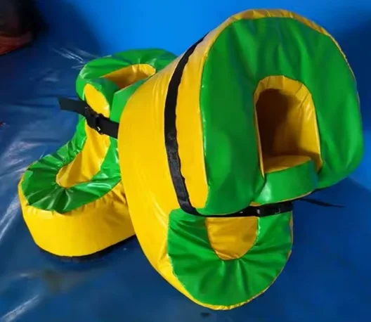 

Giant Inflatable Speed Shoes for Team Building Football Game