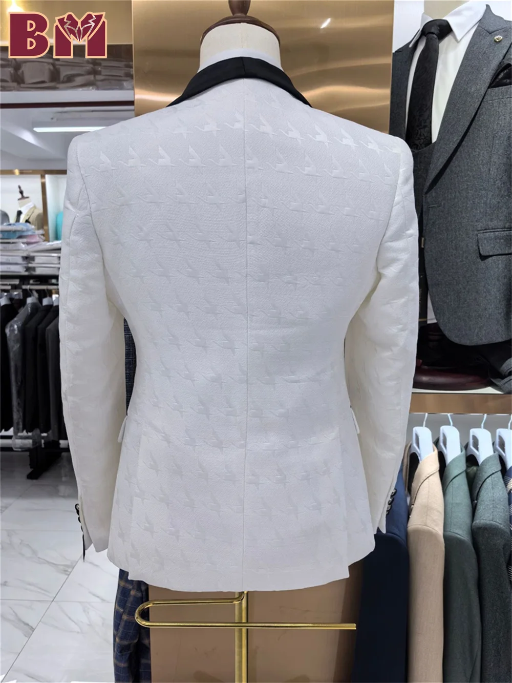 Gorgeous Jacquard Men's Suit Trio Formal Single Breasted Grace For Groom Groomsmen High Quality Men's Suit At Formal Occasions