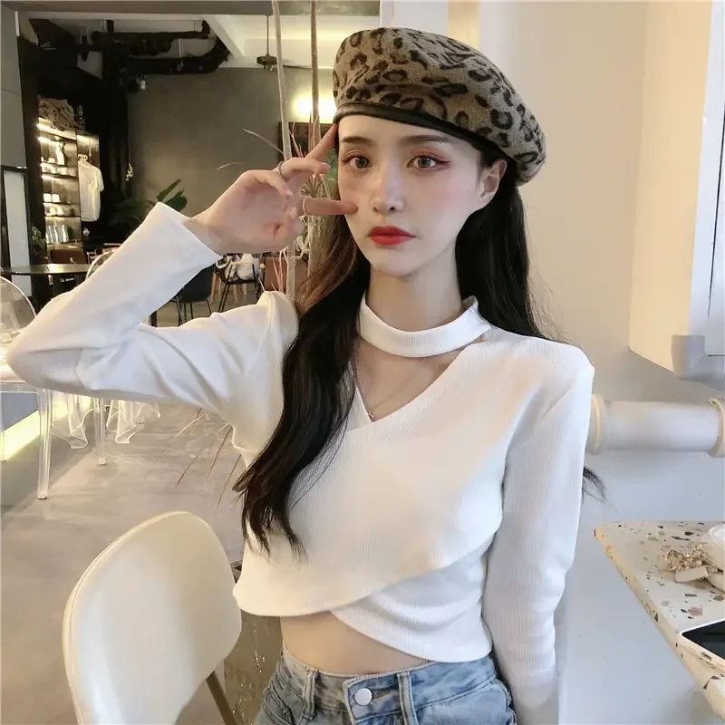 

Women T-shirt 2025 Spring and Autumn New Korean Thin Short T-shirt V-neck Long-sleeved T-shirt Solid Color Slim Tops Female