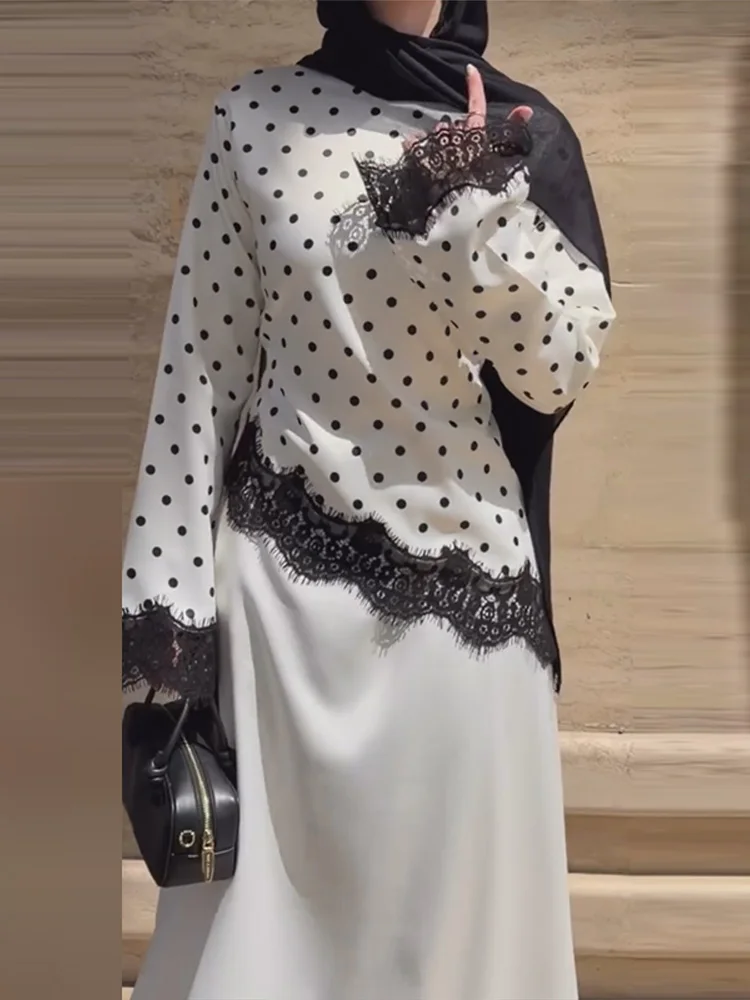 Damenoberteile mit Polka-Dot-Muster, Spitzen-Patchwork, Schnürung am Rücken, unregelmäßiger Saum, modisches Oberteil für Bürodamen, O-Ausschnitt, ausgestellte lange Ärmel, schmal geschnitten, Partykleidung – Detail 3