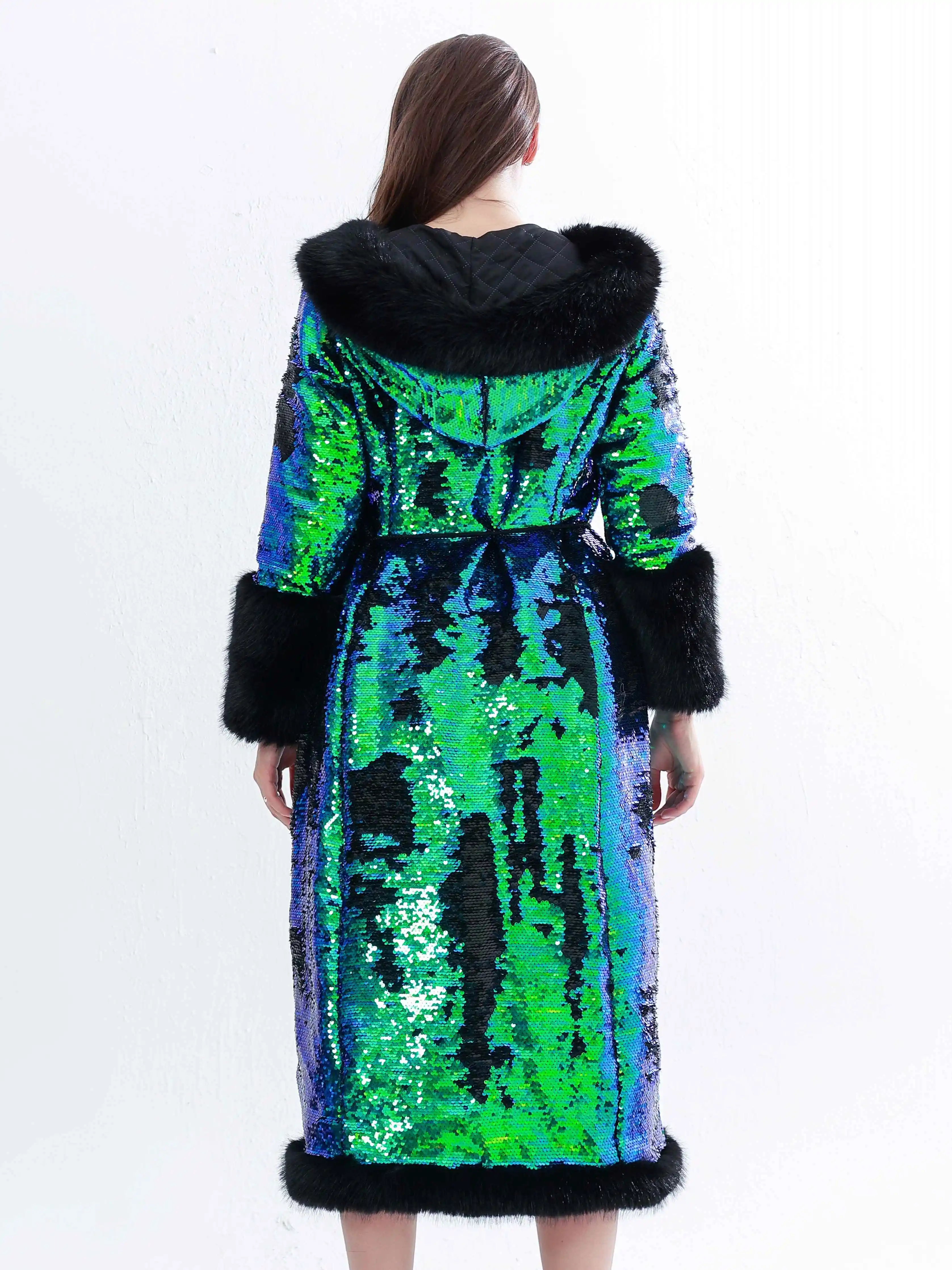 FHILLINUO Cappotto in pelliccia sintetica Giacca da donna invernale Unico caldo e spesso in pelle di volpe con paillettes Plus Size Cappotto freddo in pelliccia particolarmente finta