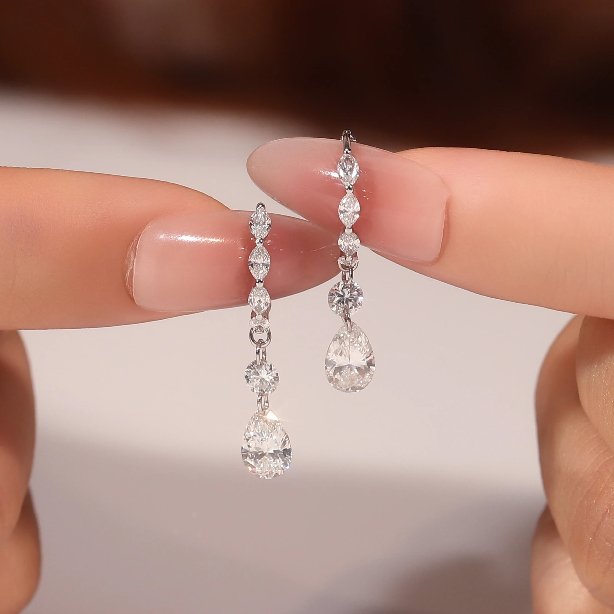Provence Classic drop earrings 18KGold  Lab Diamonds Trendy Everyday Water Drop Hoop Earrings for women gift Fine jewelry Custom