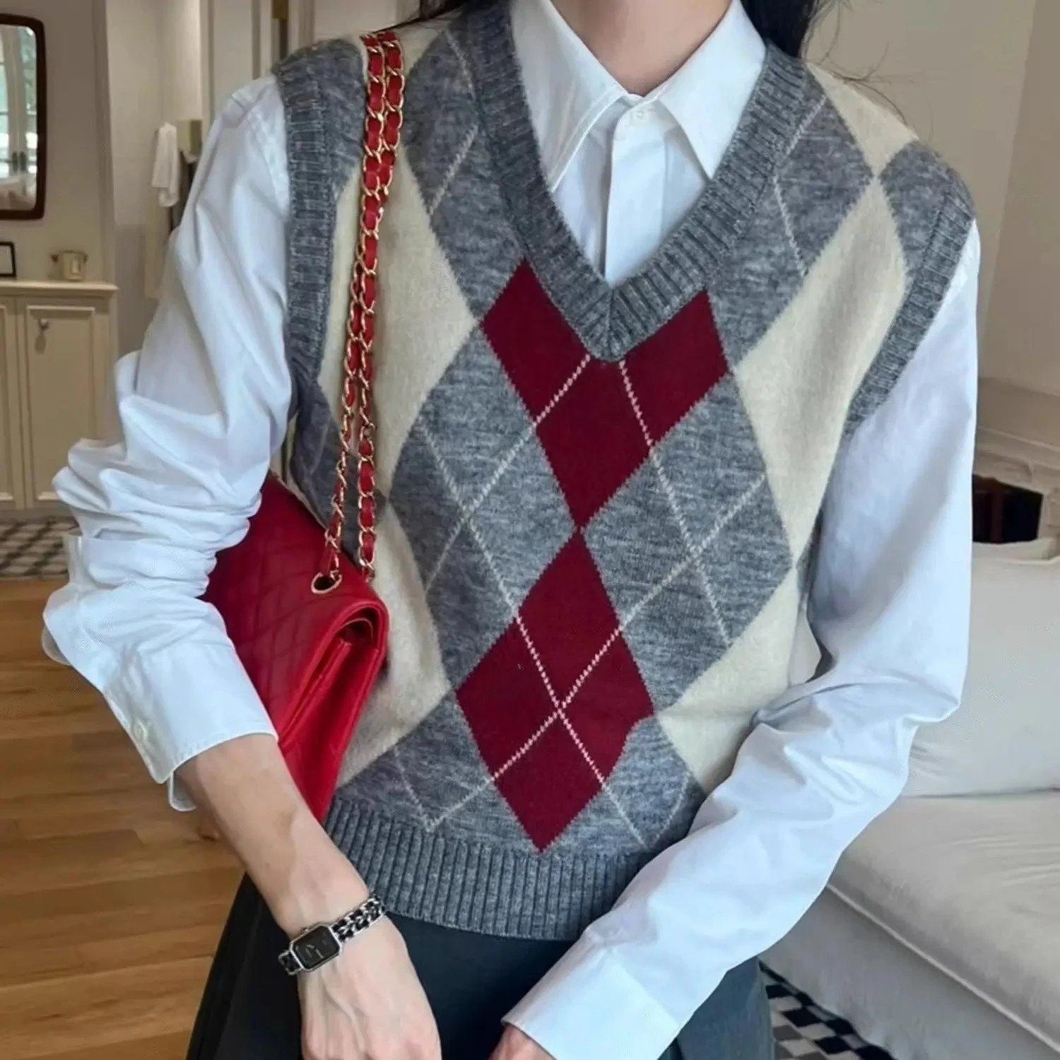 

Американский винтажный вязаный жилет с v-образным вырезом для девочек-студентов, цветной свитер без рукавов, жилет большого размера, повседневные пальто в консервативном стиле