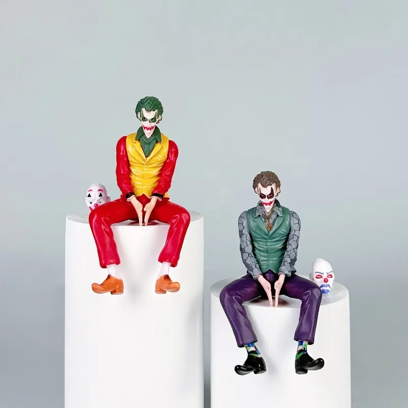 Dach Clown Auto Ornament Heath Ledger Schönheit Mann Black Knight Clown Suicide Squad Trompete sitzendes Modell