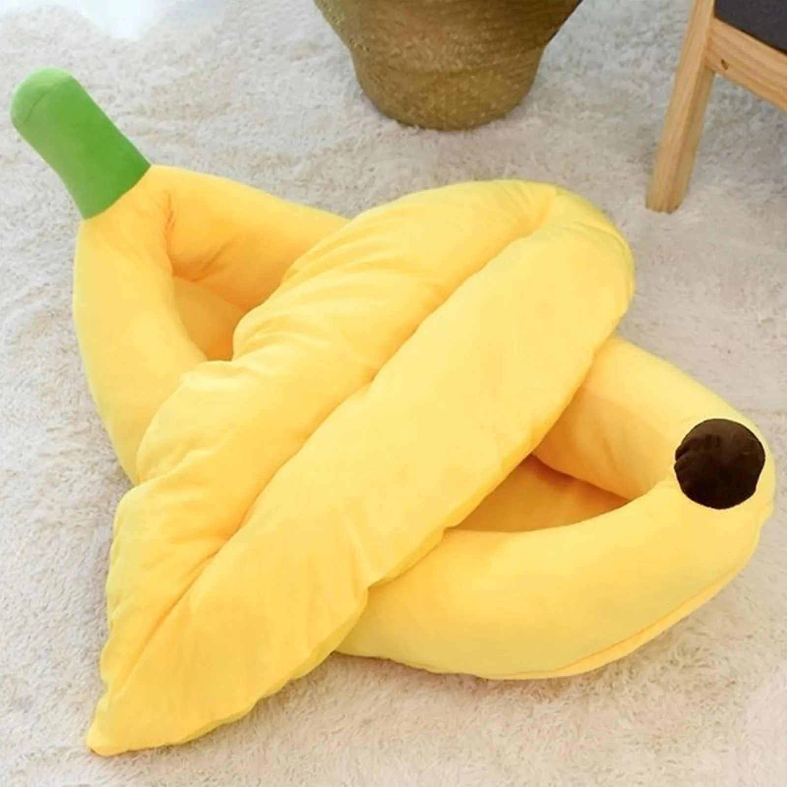 Banana Shaped Dog Bed Breathable Plush Cozy and Soft Puppy Cushion Pet Nesting Bed for Small Medium Dog Pet Supplies