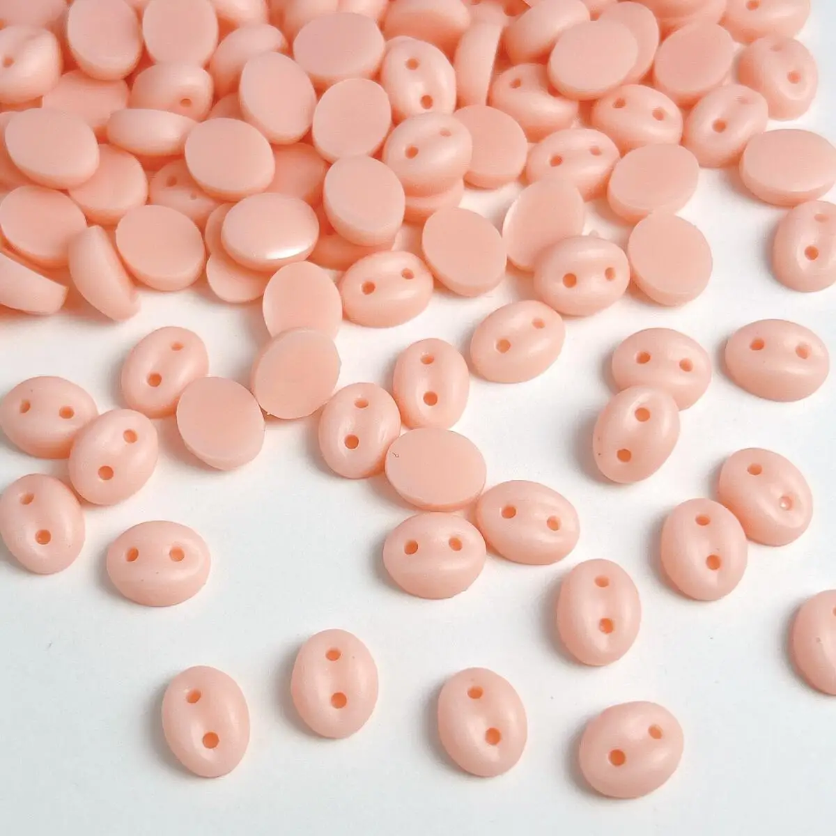

Adorable Funny Pig Nose Resin Nail Charms 3D Cartoon Luminous Creative Pig Nose Nail Art Decorations for DIY Hairpin Nails Parts