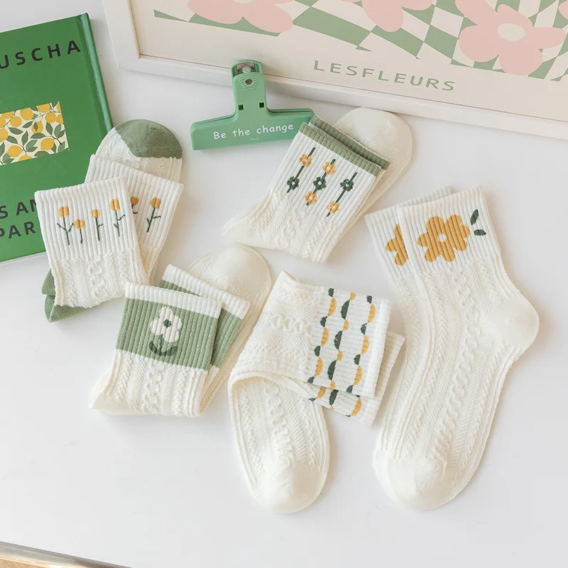 Girls Short Socks 5 Pairs Cute Medium Flowers Print Sweet Style Skin-Friendly Comfortable And Breathable Pure Cotton For All Sea