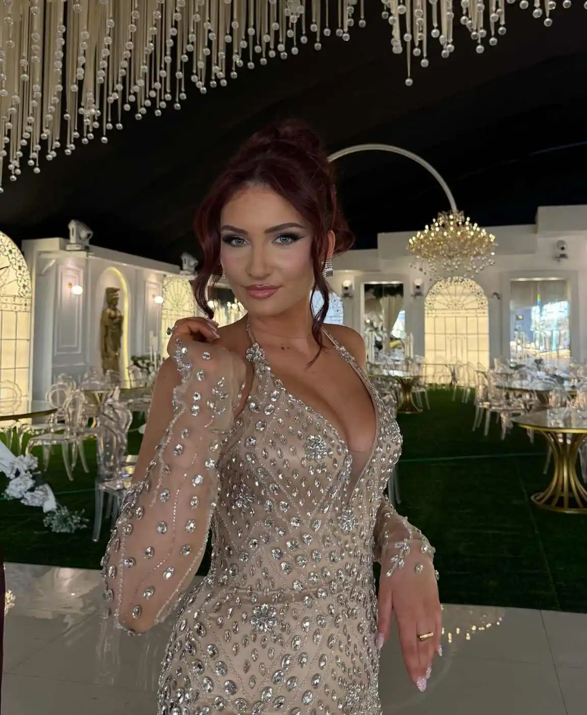 Elegante kristallen halter avondjurken illusie mouwloze strass zeemeermin galajurk op maat gemaakte vloerlengte feestjurk