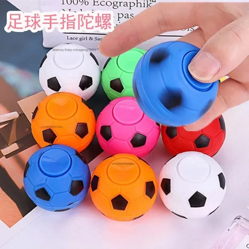 1Pc Mini Voetbal Draaibare Fidget Spinners Bal Speelgoed Voor Kinderen Voetbal Thema Verjaardagsfeest Gunsten Stress Verlichting Speelgoed