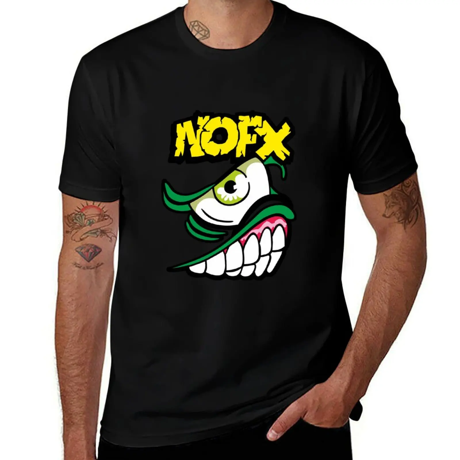 &Lt;&Lt;&Gt;&Gt; Sh… - image