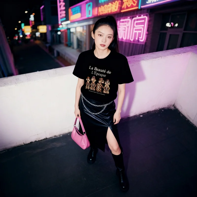 Trendiges süßes Street-Style-Damen-Kurzarm-T-Shirt mit europäischem Stationshund-Muster, bedruckt, modisches, lässiges Oberteil für Damen