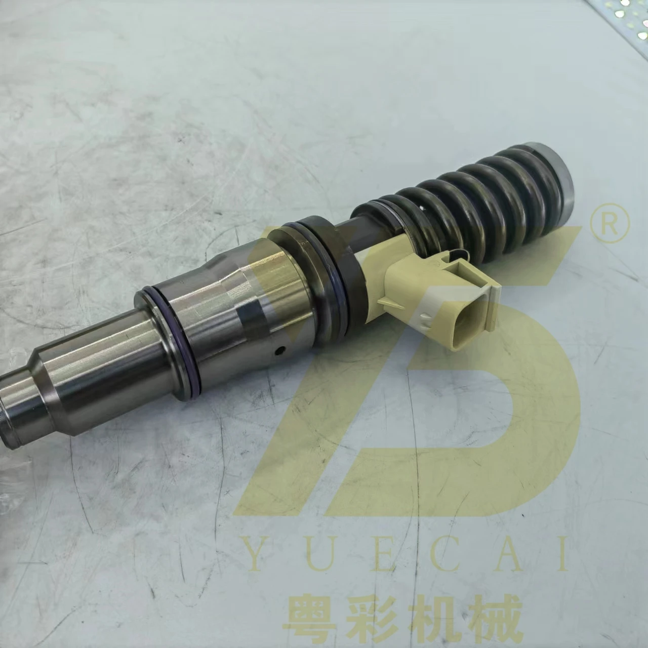 YUE CAI Excavator Injector EC460B EC360B EC360 Fuel Injector VOE22172535 22172535 20847327 BEBE4D34101