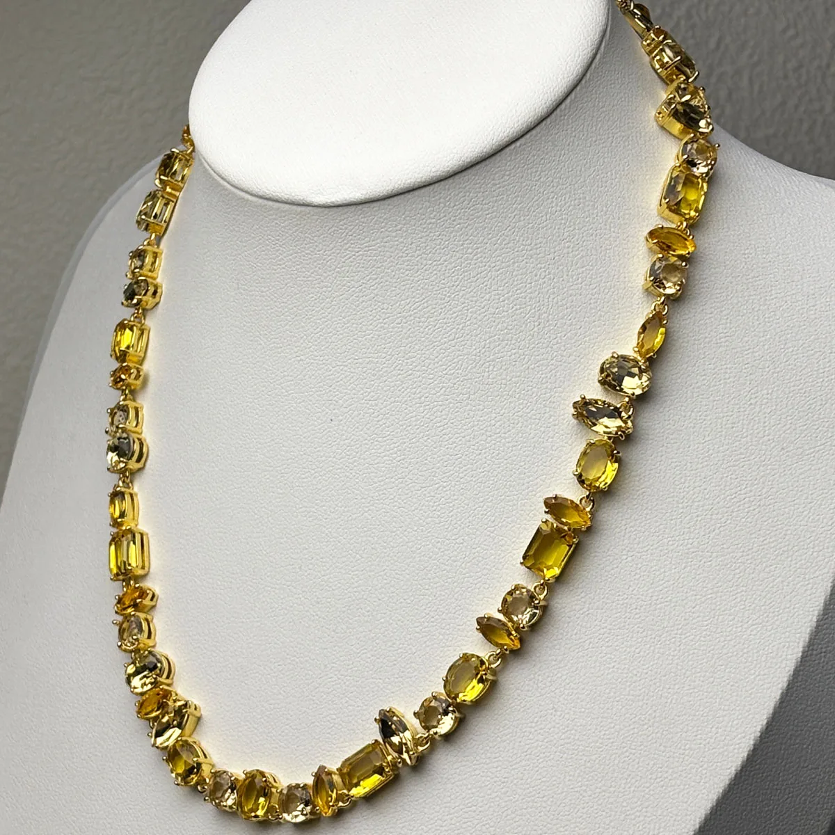 Thumbnail 2 - #52 Latest Gold Earrings Updates