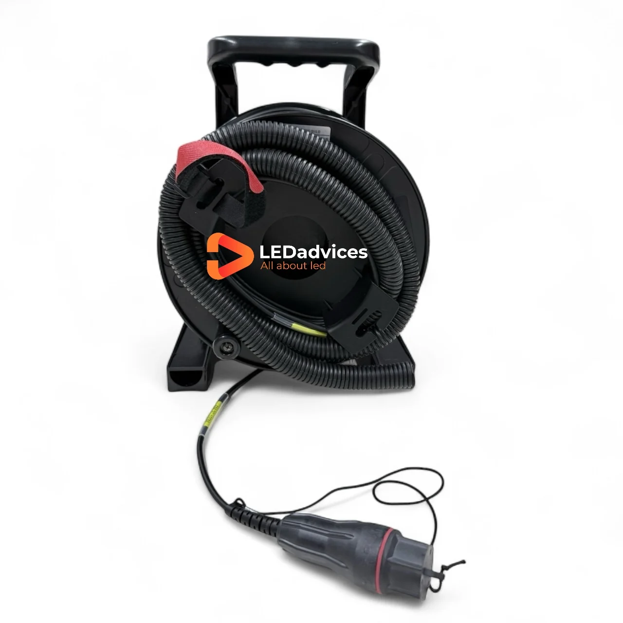 100 متر LC دوبلكس مدرعة الألياف البصرية كابل التصحيح مقاوم للماء IP68 قذيفة سترة من البولي يوريثان PCD235 بكرة لشاشة LED المرحلة AV تأجير الحدث