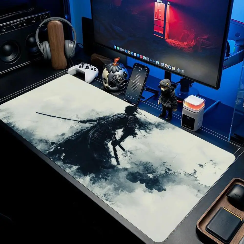 

Black Samurai in Ink-wash Painting Mouse Pad Large Rubber Non-slip Desk Accessories for Office&Gamer Keyboard Decor Mat HYBXXC