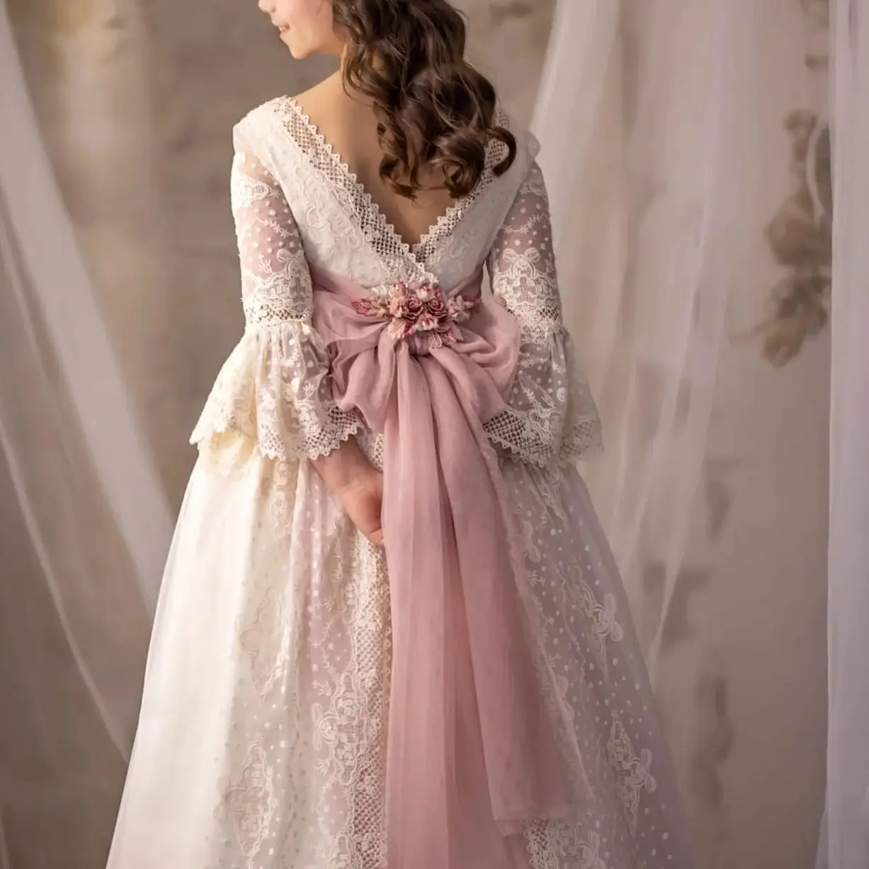 

BABYONLINE Customized Bohemian Fairy Girl Communion Dress Boho Illusion Lace Sleeve Double Layered Embroidery MiniBride Flowers