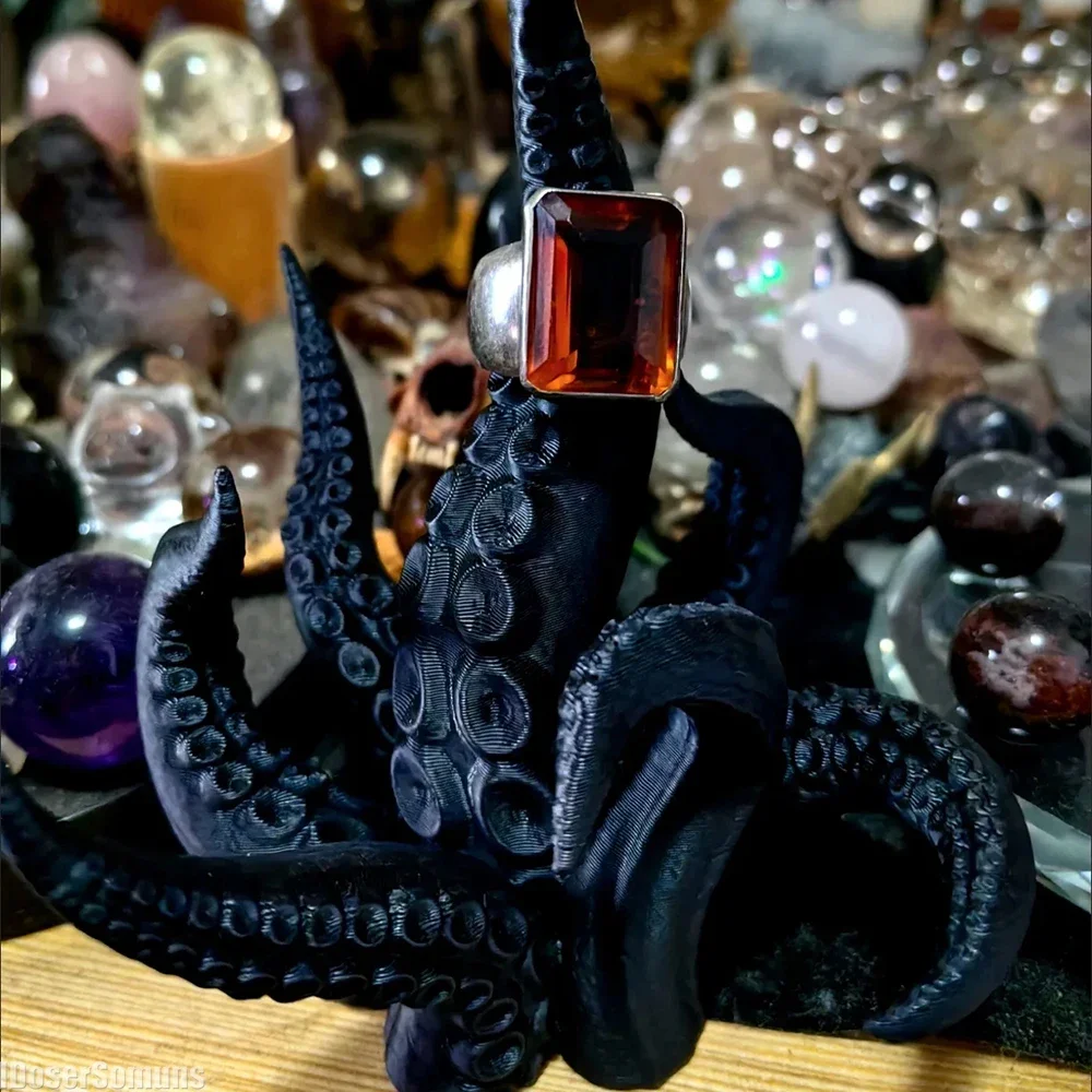 3D Printing Creative Mini Gothic Style Octopus Desktop Ornaments DIY 52mm Octopus Tentacles Cool Dark Style INS Home Decoration