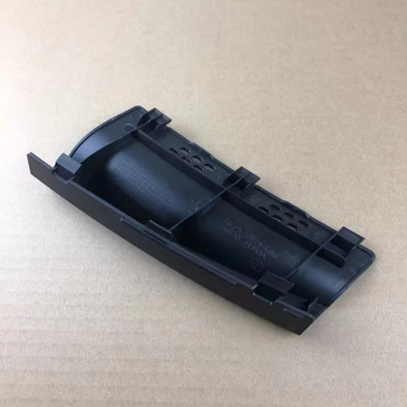 For NISSAN 2005-2010 TIIDA  VIN Vehicle Identification Code Cover Plate  Flow Diversion Cover Plate