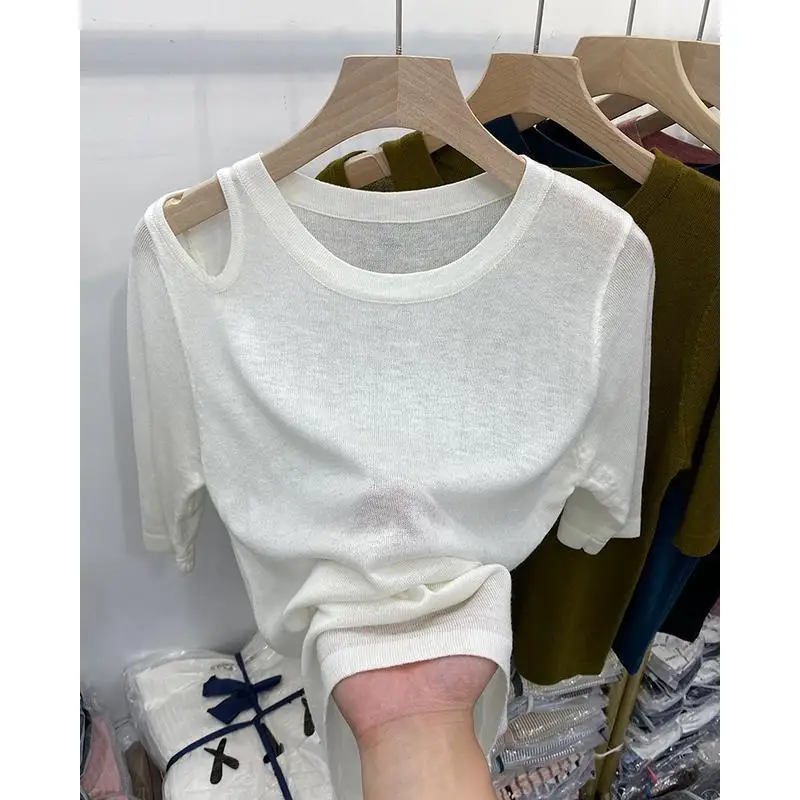 

Vintage T-Shirt Women Hollowed Out Off Shoulder All-match Knitted Short Sleeve Pullover Tees Fashion Casual Tops Summer 2025 New