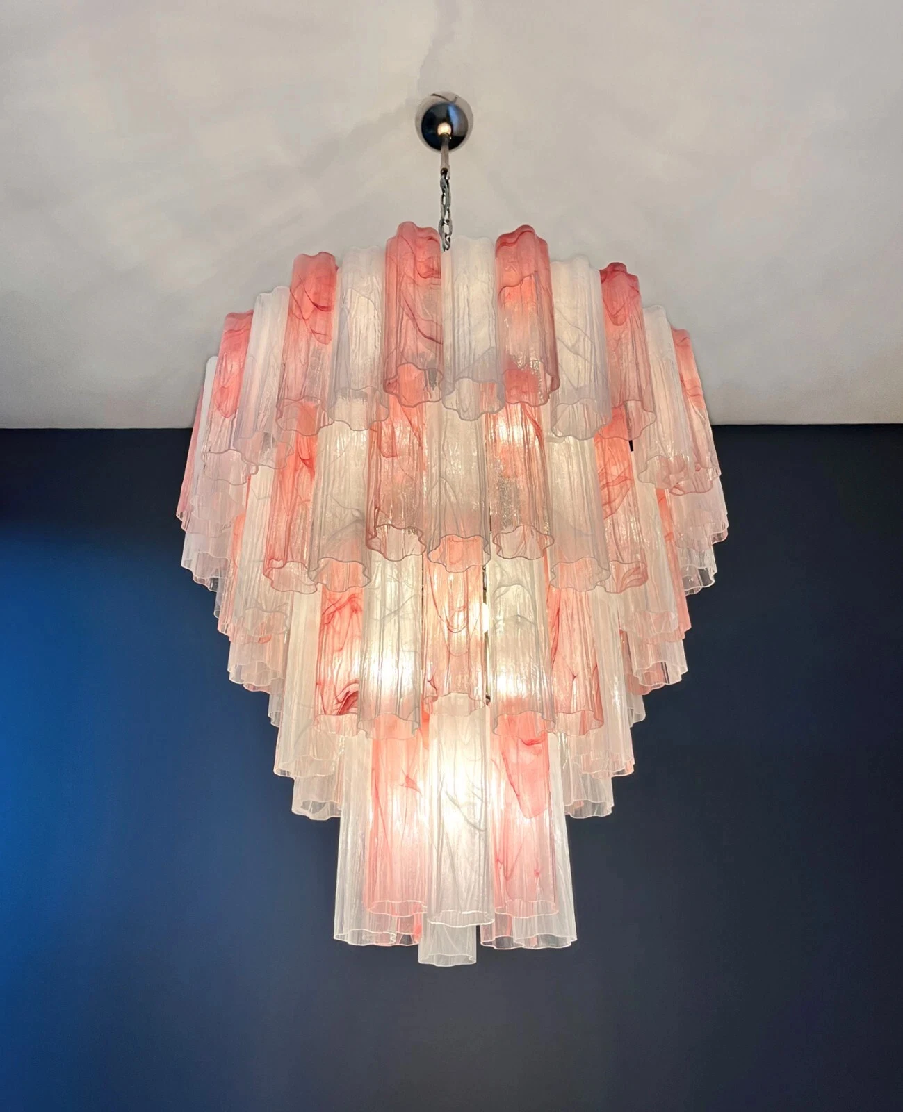 The Wedding Bouquet Glass Art Dimming LED 2026 Chandelier Hanging Lamps Lustre Suspension Luminaire