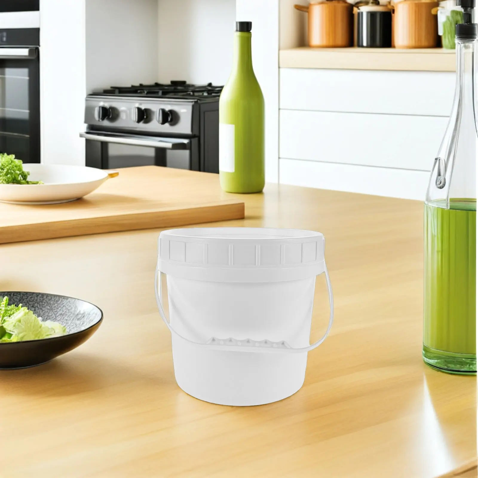 5L Food Grade White Plastic Pail with Tight Seal Lid for Syrups Sauces Powders Liquids Portable Storage Kitchen Commercial Use
